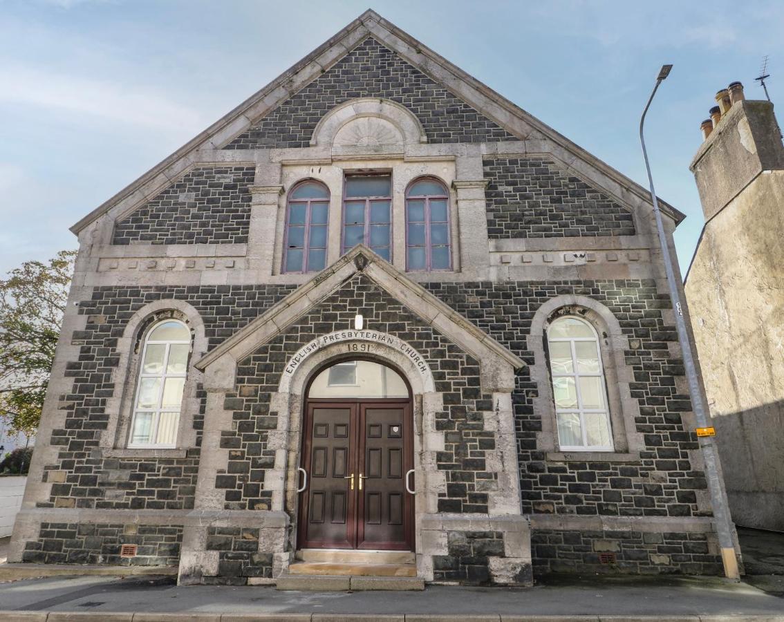 The Church هوليهيد المظهر الخارجي الصورة